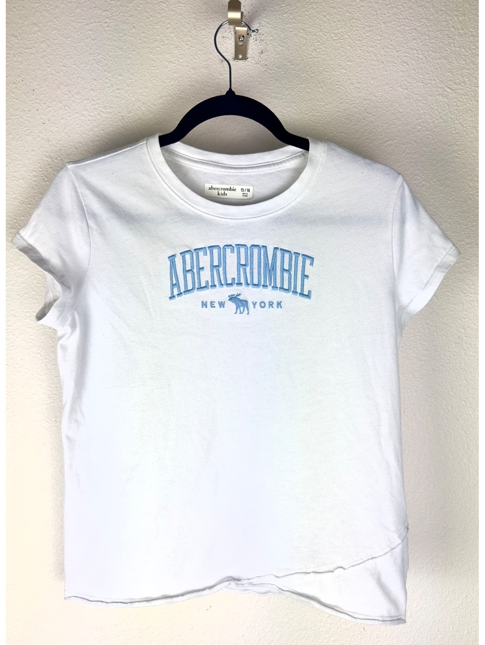 Abercrombie Kids Girls XL 15/16 White Blue Logo New York Moose Graphic Tee